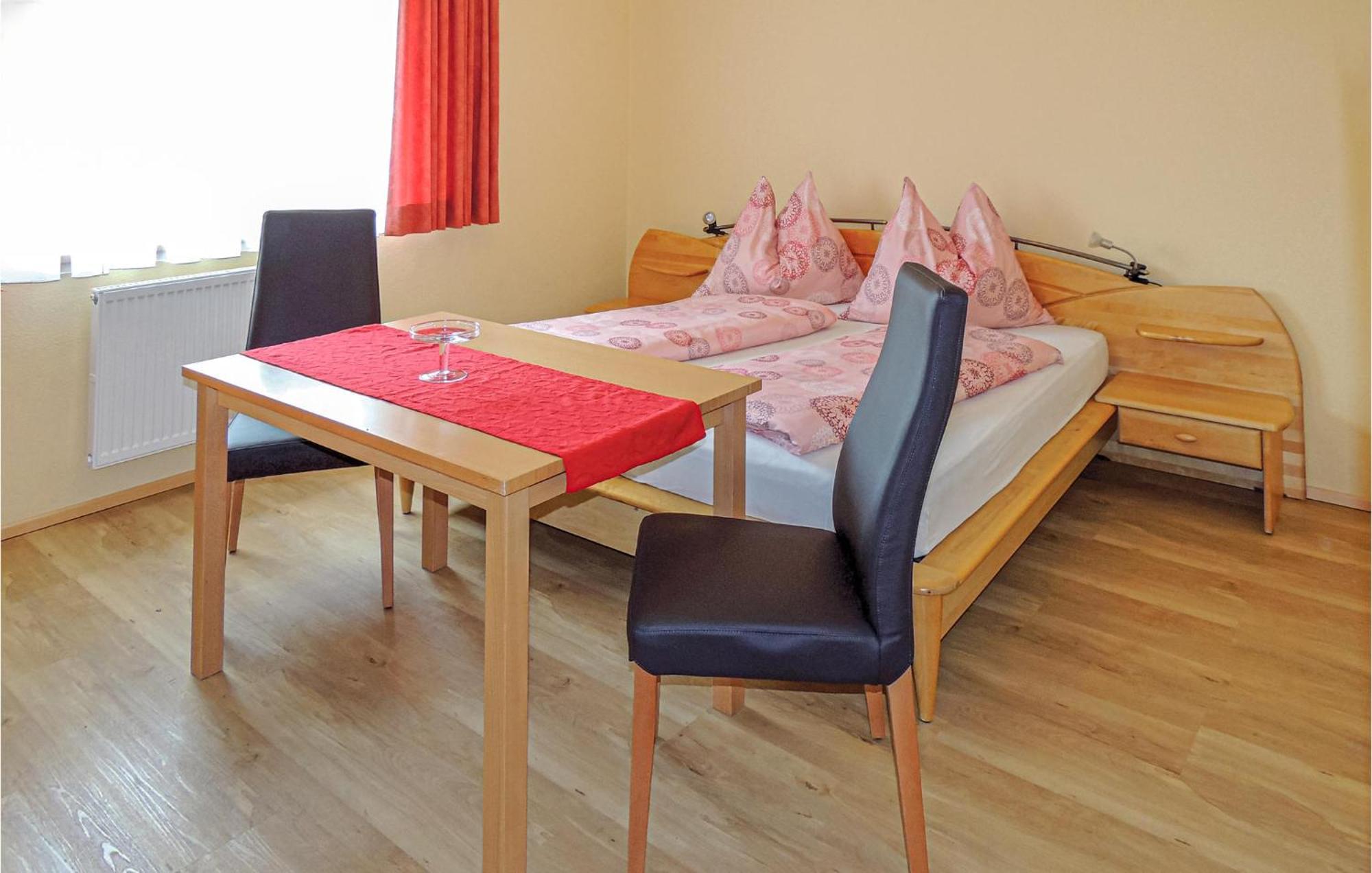 Groessere Ferienwohnung Itter Buitenkant foto