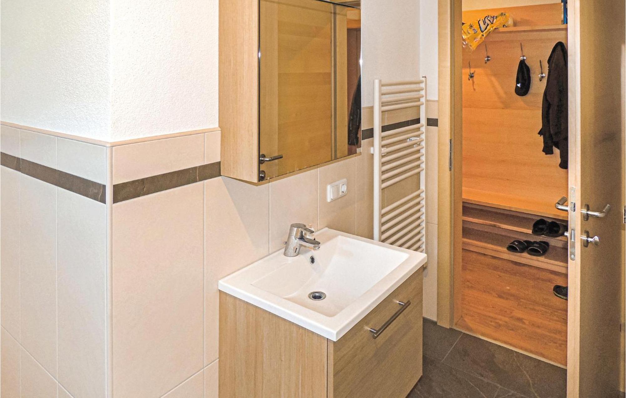 Groessere Ferienwohnung Itter Buitenkant foto