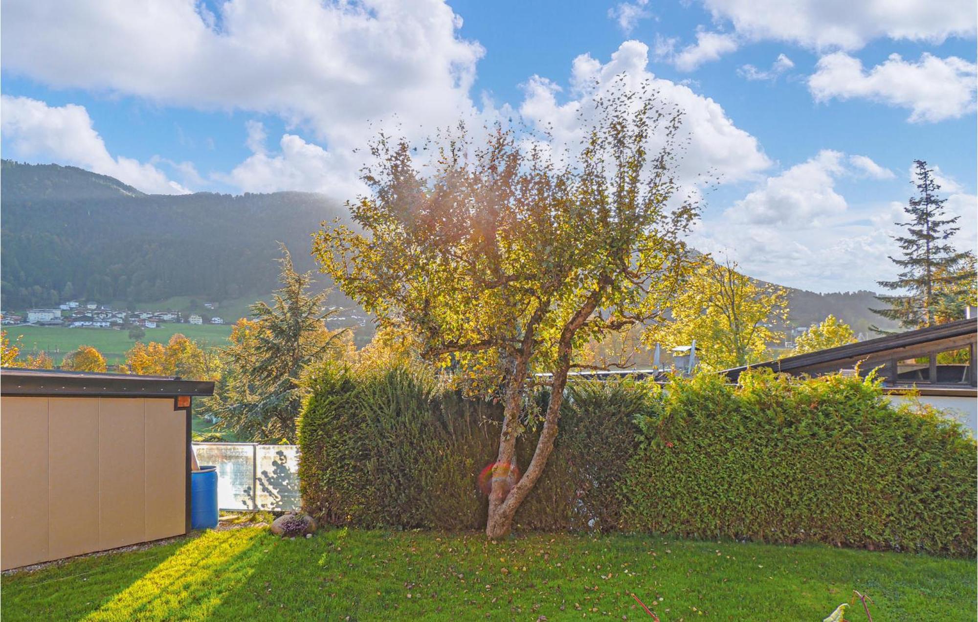 Groessere Ferienwohnung Itter Buitenkant foto